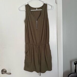 Olive Green Sleeveless Romper with Zipper